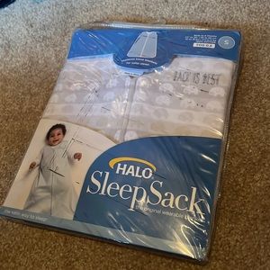Brand new Halo sleep sack size small tog 5